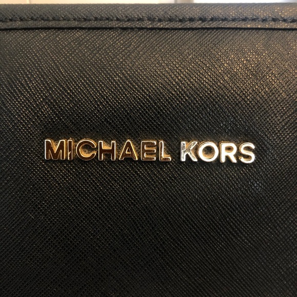 Michael Kors Medium Jet Set tote - Picture 4 of 9